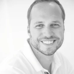 Landon Downs President 1QBit